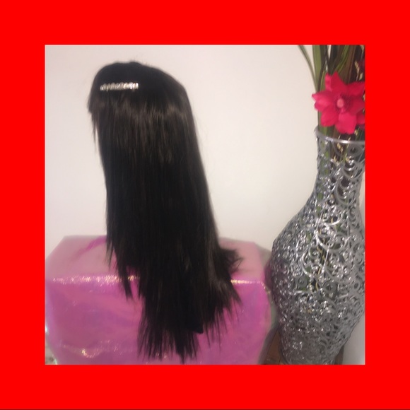 Wig - Picture 3 of 7